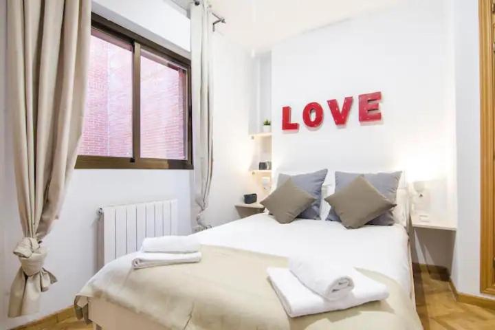 Bright & Spacious- City Center- 2Rooms-2Bathrooms Мадрид Экстерьер фото